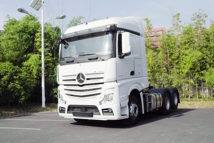 不负6年的等待 奔驰new actros每一处都是精雕细琢_卡车e族_选车用车